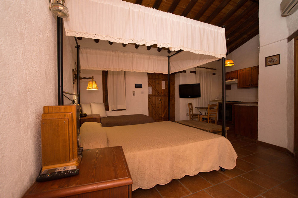 Linos Inn Kakopetria Esterno foto